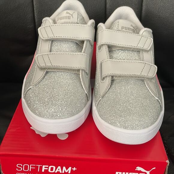 Puma Girl’s Gray Violet & Pink Glitz Glam Smash Sneaker Size 2 New in box - Picture 3 of 8